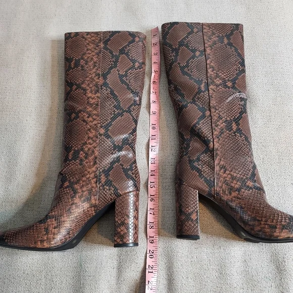 INC Paiton Block Heel knee-high boots - Picture 6 of 13